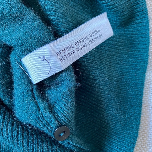 Lord & Taylor Dark Green Button Cashmere Long Sleeve Crew Neck Sweater- Sz-S - Picture 9 of 14